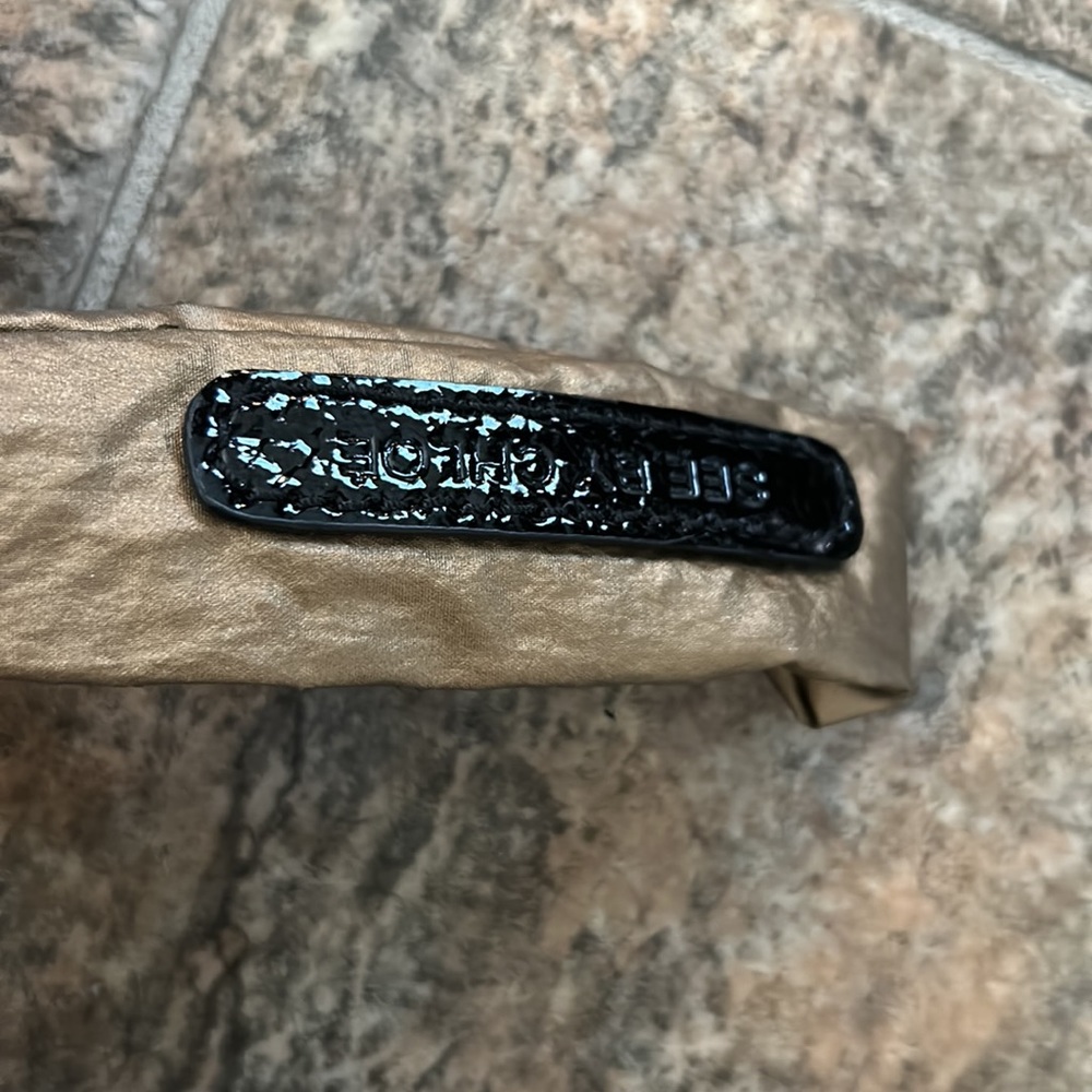 See By Chloe Gold Metallic Bag - Picture 12 of 13